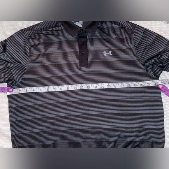 2/49$ Men’s Under Armour cold black striped black and gray polo size Large - Picture 5 of 8